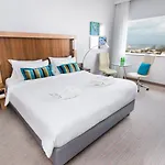 Hotel Courtyard By Marriott Waterfront Gdyně