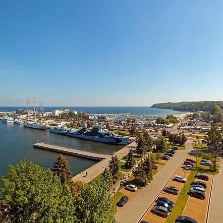 מלון Courtyard By Marriott Waterfront