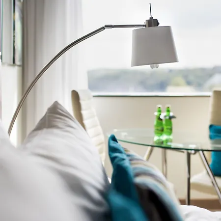 Hotel Courtyard By Marriott Waterfront 4*