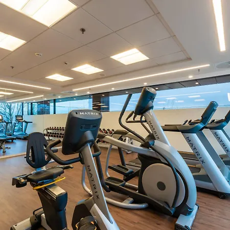 Courtyard By Marriott Waterfront Hotell 4*