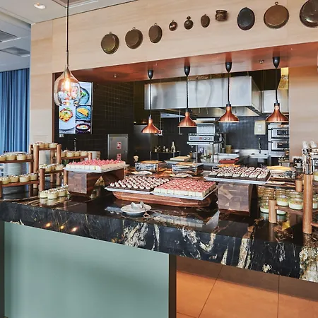 Hotel Courtyard By Marriott Waterfront 4*