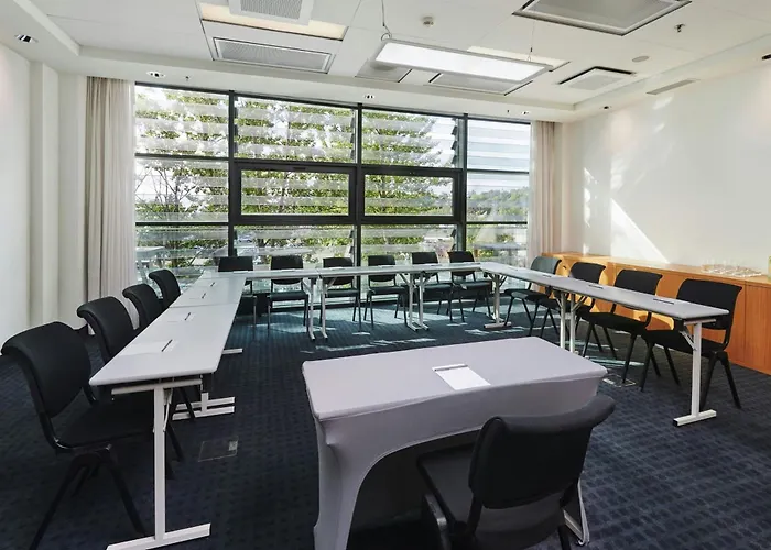 מלון Courtyard By Marriott Waterfront