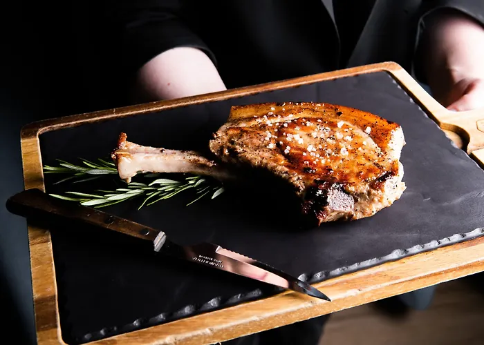 Courtyard By Marriott Waterfront מלון 4*