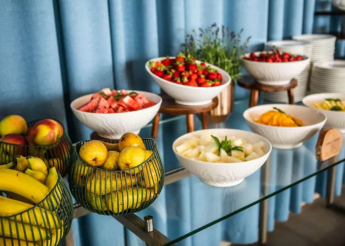 Courtyard By Marriott Waterfront 4*